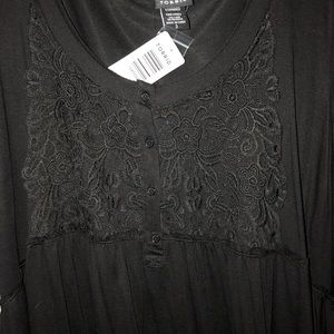 Torrid NWT Black Top